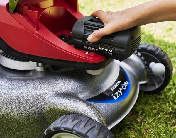 Honda HRG416XBP Push Mower